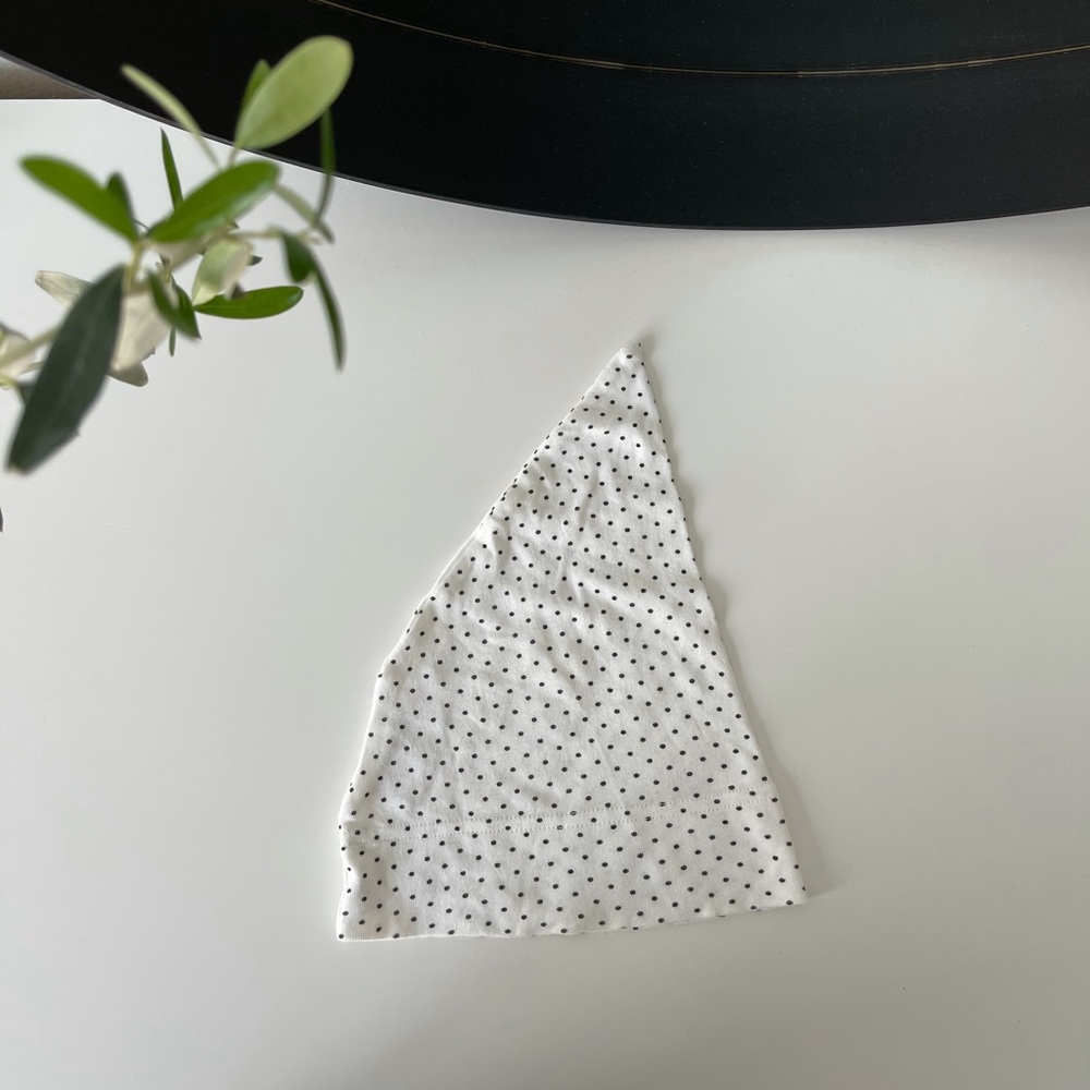 Hanna Andersson Baby Pixie Hat | XS 3-12months